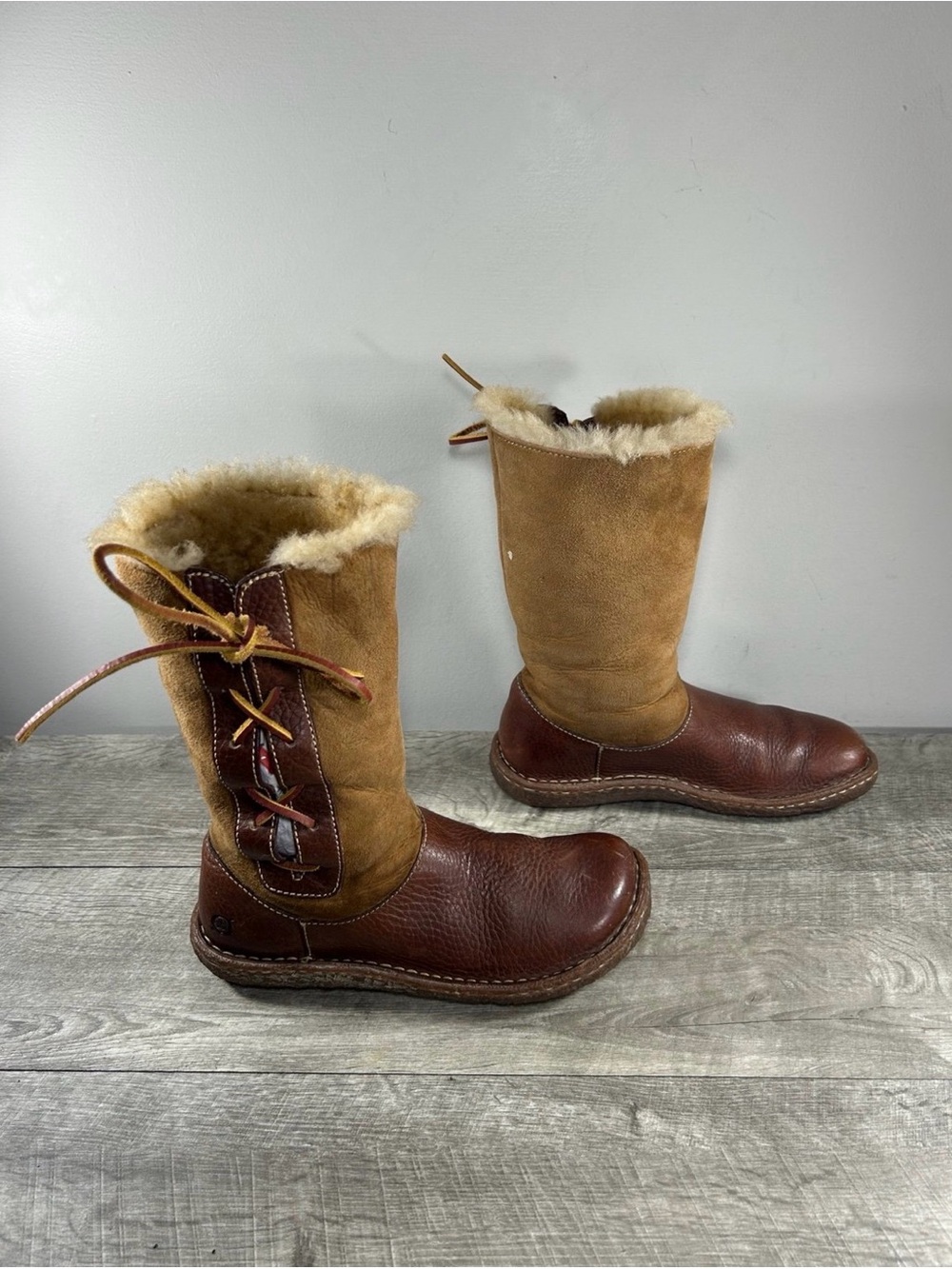 Born Yuma Lace-Up Shearling Chestnut Leather Winter Snow Women’s Boots Size 7